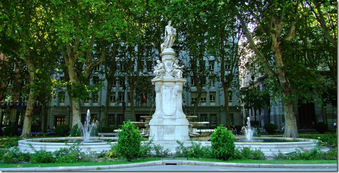 15-Fuente de Apolo, Madrid