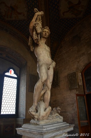 2015-09-26 Florencia 2015 - Jason, Pietro Francavilla, 1589 - BargelloDSC_0312 - Click para abrir a tamaño original