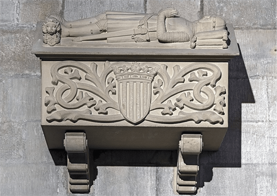 Tumba del rey Alfonso III de Aragón 