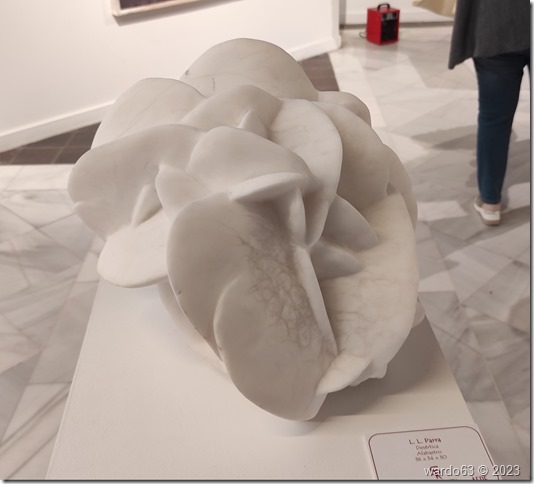 L. L. Parra Desértica Alabastro 36 x 34 x 30 58 Premio Reina Sofía de Pintura y Escultura 2023