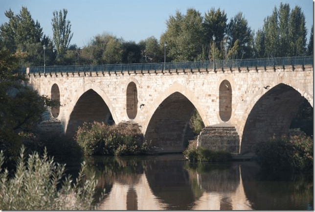 Puente de Piedra