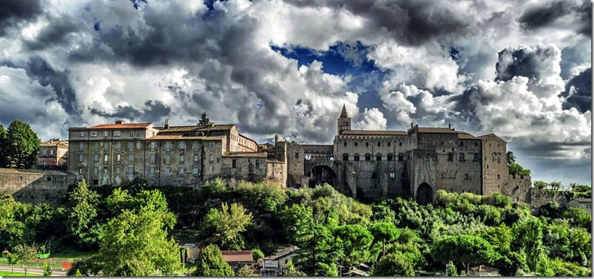 CIUDADES DESCONOCIDAS DEL CENTRO DE ITALIA 02 - Palacio Papal. Viterbo 